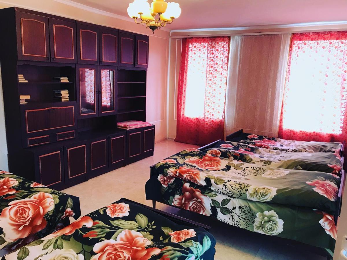 Hayq Guest House Goris Exterior foto
